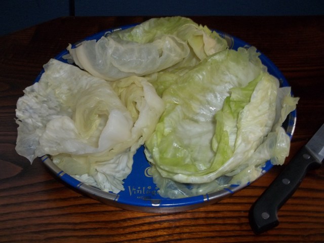 prepared-cabbage-leaves-for-nuts in cabbage leaves-recipe