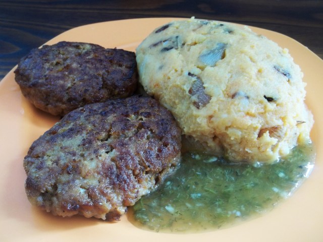Cutlets and Mashed Potato