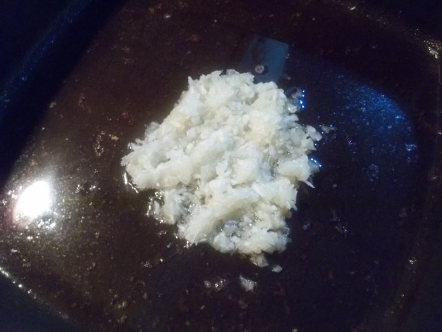 Garlic in Pan for Racha Chicken Recipe