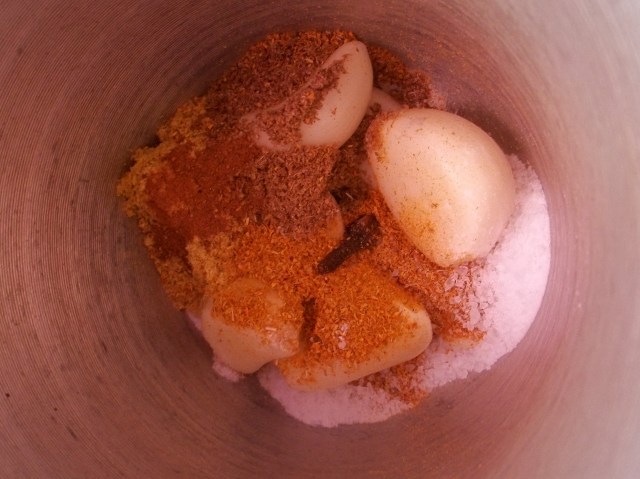 Garlic and Spices for Heating Peanuts for Georgian Chicken with Nuts Recipe