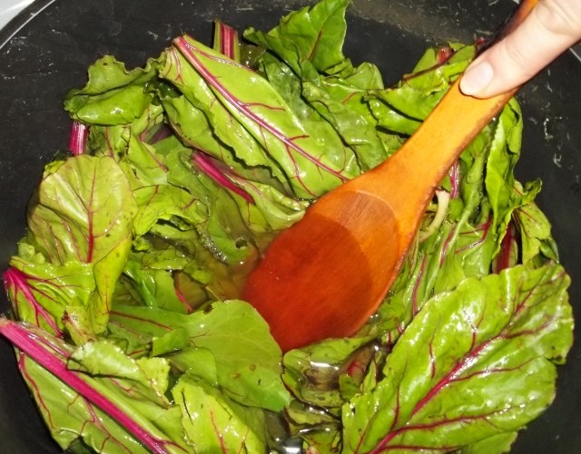 Boiling Beetroot Leaves for Fkhali with Beetroot Leaves and Nuts Recipe