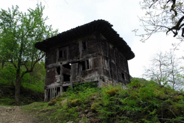 Chinkadzeebi Mosque in the village of Chinkadzeebi in Keda District, Ajara