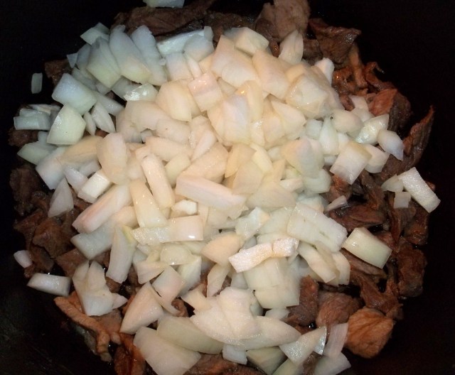 Onions for Chashushuli with Summer Savory