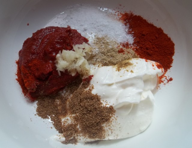 Tomato Sauce Ingredients for Tolma Recipe