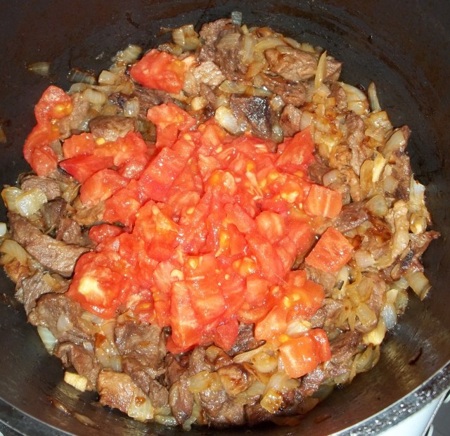 Tomatoes for Chashushuli with Summer Savory
