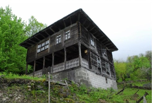 Uchkhiti Mosque in the village of Uchkhiti in Keda District, Ajara