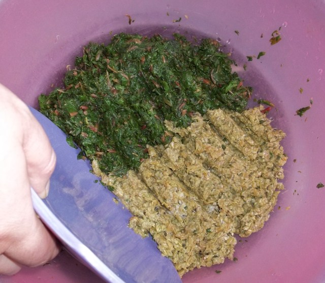 Use a Plate to Mix the Beetroot Leaves and Stalks