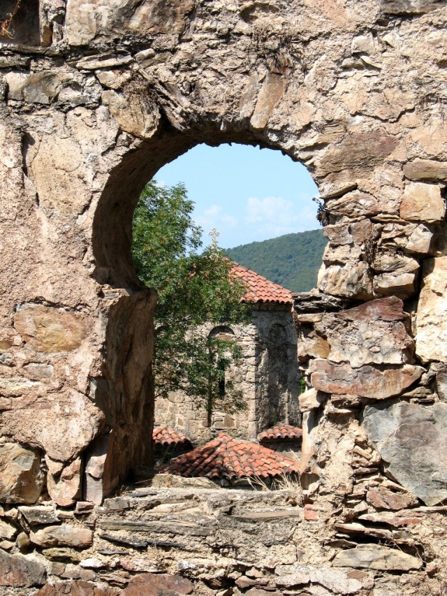 View from a window at Nekresi Monastery. Photo by Lidia Ilona, via Wikimedia Commons