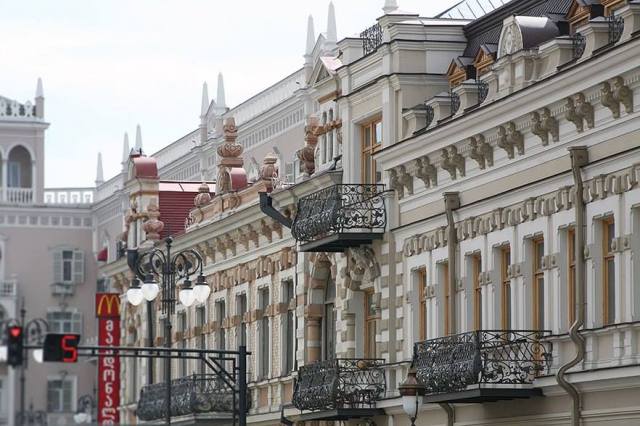 Davit Agmashenebeli Avenue in Tbilisi_13