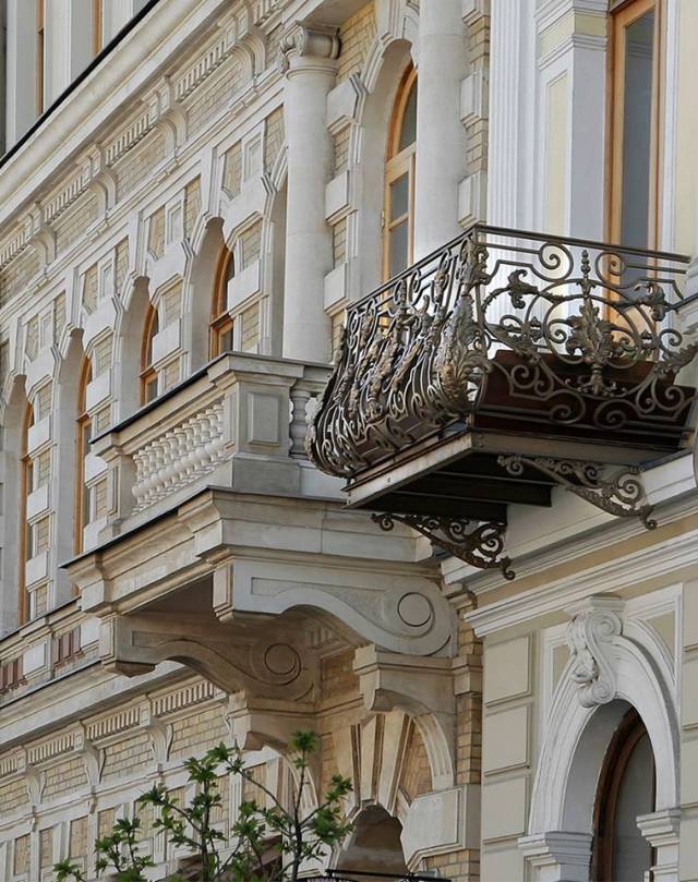 Davit Agmashenebeli Avenue in Tbilisi_2