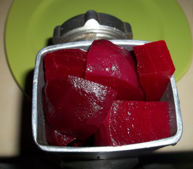 Grinding Beetroot for Beetroot Fkhali with Nuts