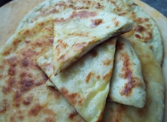 khachapuri-with-potato
