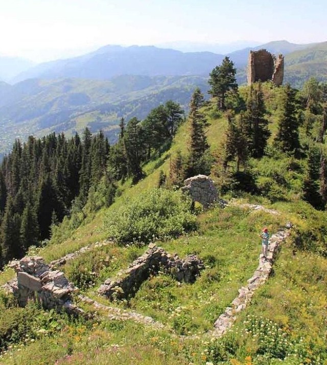 Khikhani Fortress. Photo courtesy of Cultural Heritage Preservation Agency of Ajara