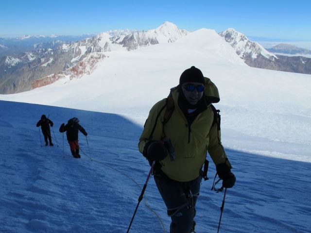 The President of Georgia climbing Mount Kazbegi. Photo courtesy of the President’s Administration_5