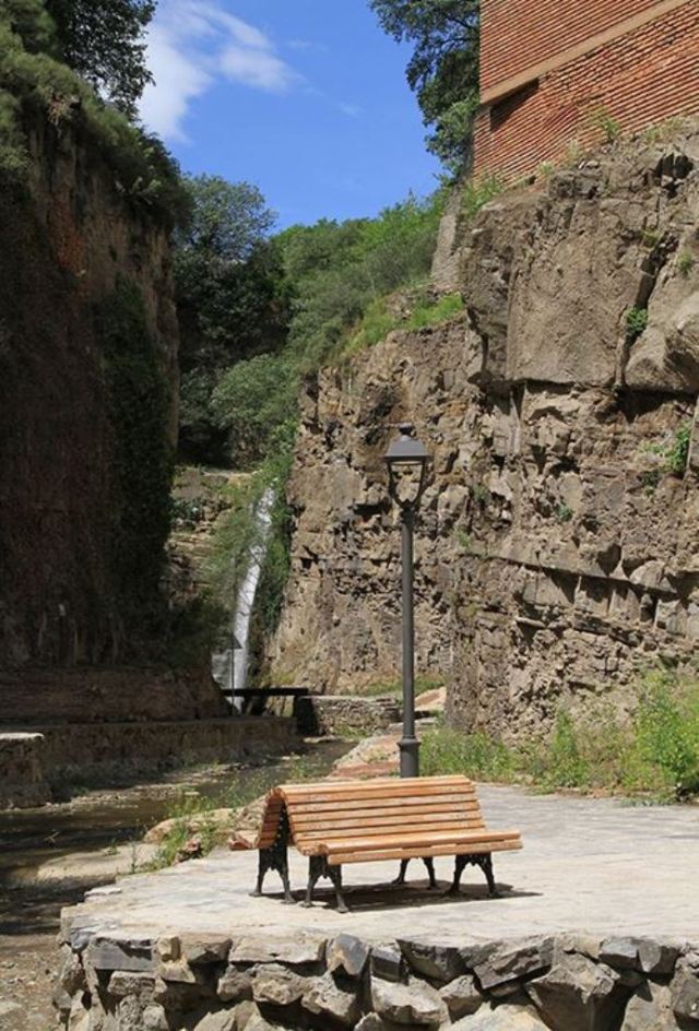 Leghvtakhevi, in the Bath District (Abanotubani) of Tbilisi’s Old Town
