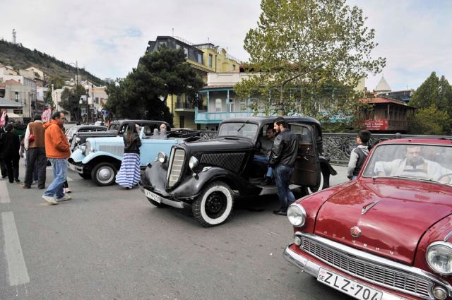 Classic Cars at Tbilisioba - 2013. Photo courtesy of Tbilisi Mayor’s Administration.