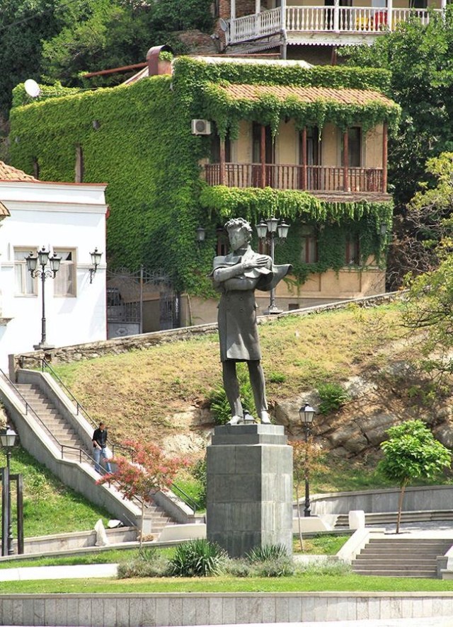 Baratashvili Square in Tbilisi