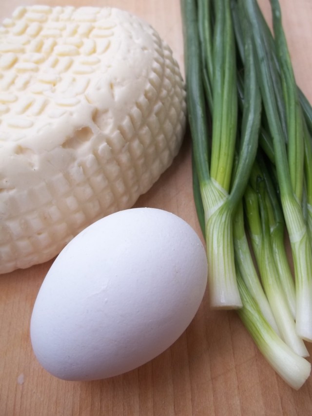 Ingredients for Svanetian Khachapuri