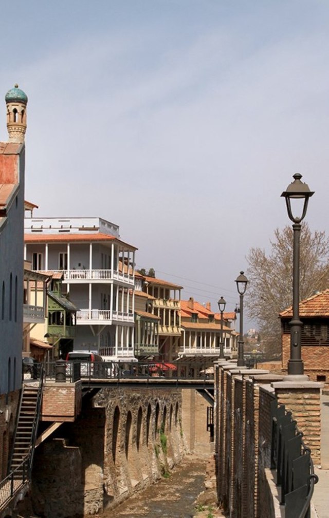Leghvtakhevi, in the Bath District (Abanotubani) of Tbilisi’s Old Town