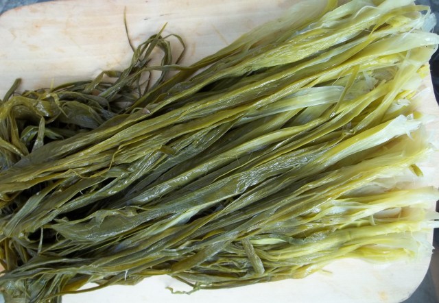 Strips of Shallot for Shallot Satsivi Recipe