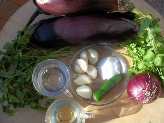 Ingredients for Eggplant with Coriander and Parsley