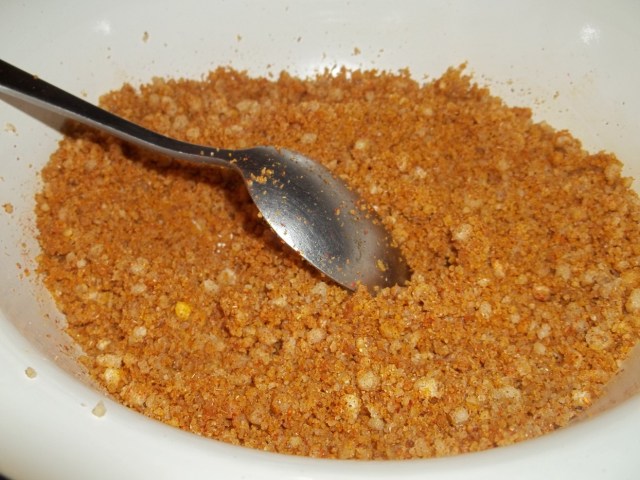 Mixing Satsivi Ingredients