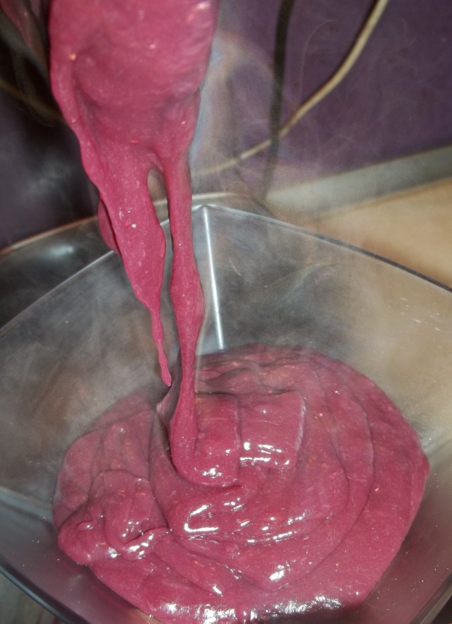 Pouring Pelamushi into a bowl