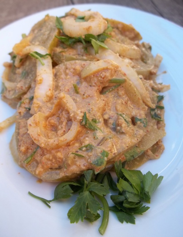 Green Tomatoes and Nuts