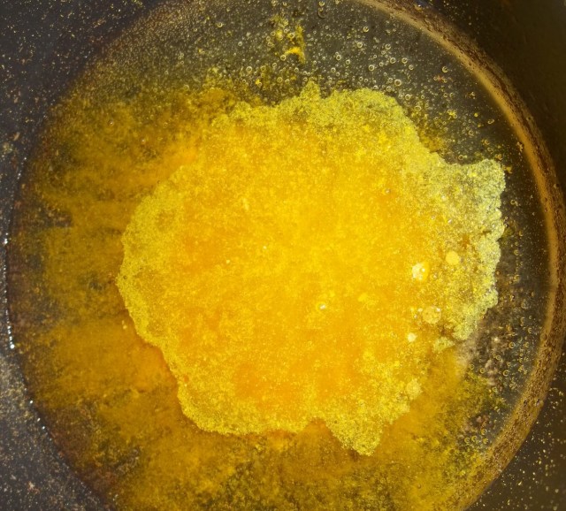 Heating Oil with Marigold