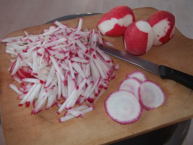 Cutting Radish - Copy