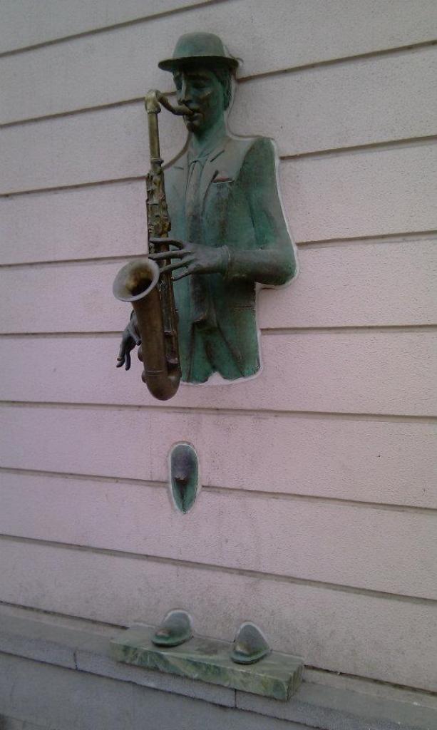 Bronze Statuette in Rustaveli Avenue