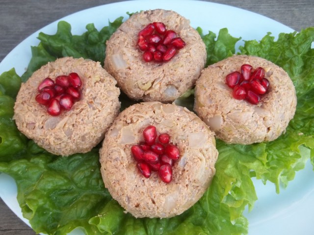 Cabbage Pkhali ready for serving - Copy