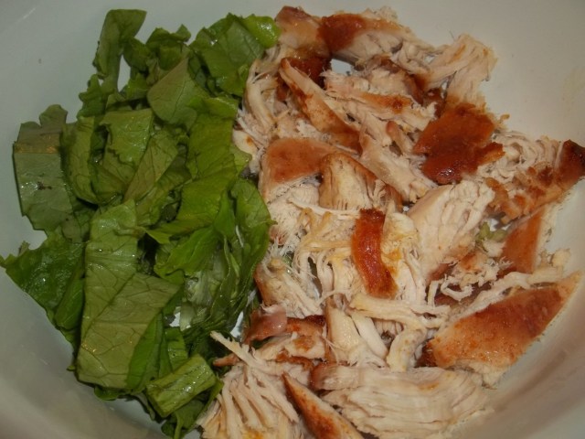 Chicken with Lettuce Leaves - Copy