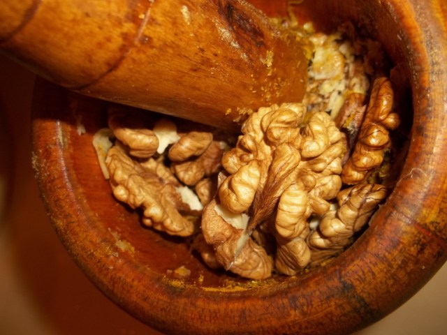 Crushing Walnuts - Copy