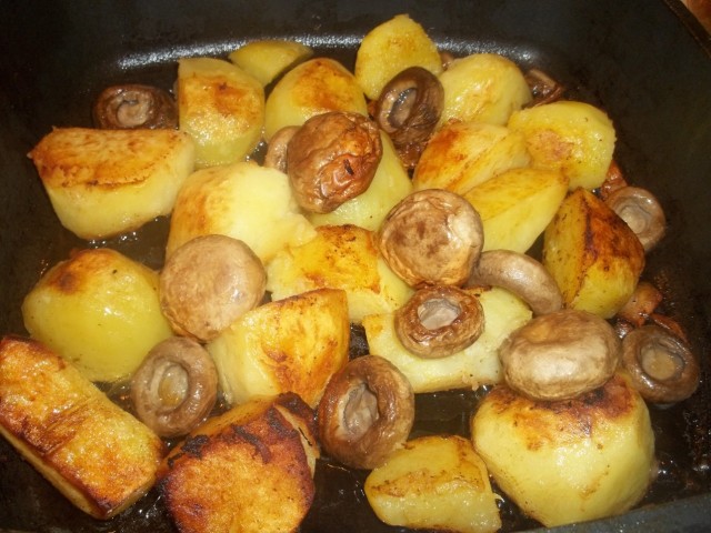 Fried Potatoes and Mushrooms - Copy