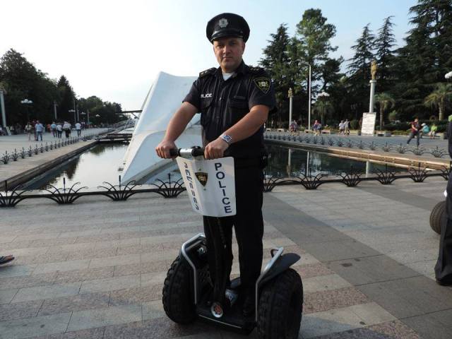 Electric Patrol Vehicle for Batumi Boulevard