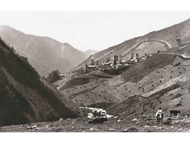 Village of Adish and surroundings. 1890. Photo courtesy of  Fondazione Sella, Biella