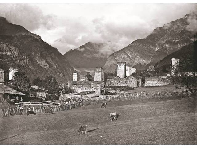 Village of Mujal. 1890. Photo courtesy of  Fondazione Sella, Biella