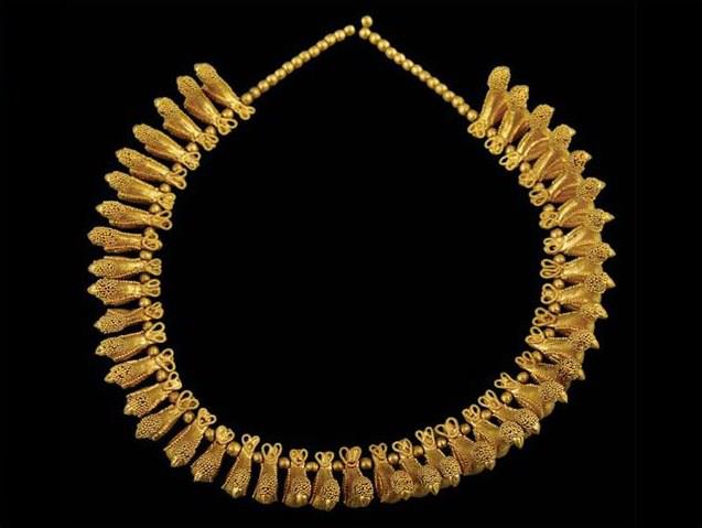 Necklace with Bird Pendants 400-350 B.C.