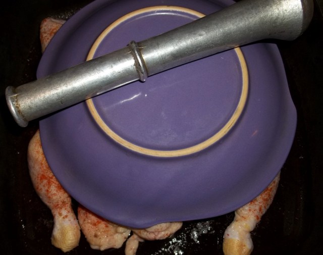 Weight the chicken down - Copy