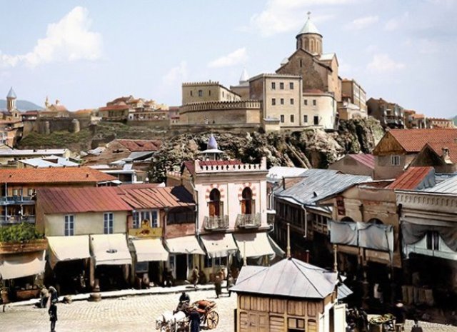 Hand colored photograph of 19th century Tbilisi