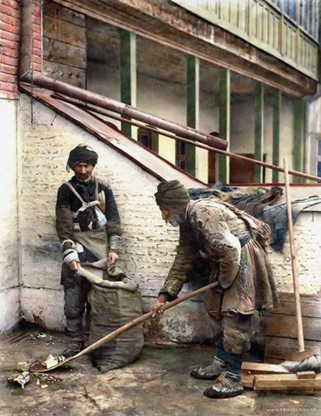Hand colored photograph of 19th century Tbilisi