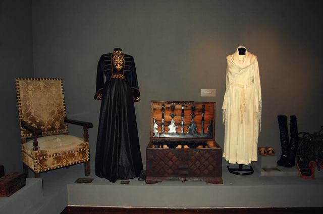 Display of traditional costume at the Martvili Regional Museum 