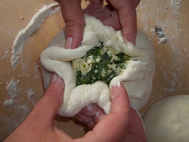 Wrapping the filling - Copy