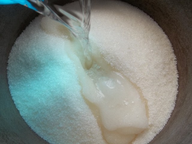 Adding Water to Sugar - Copy