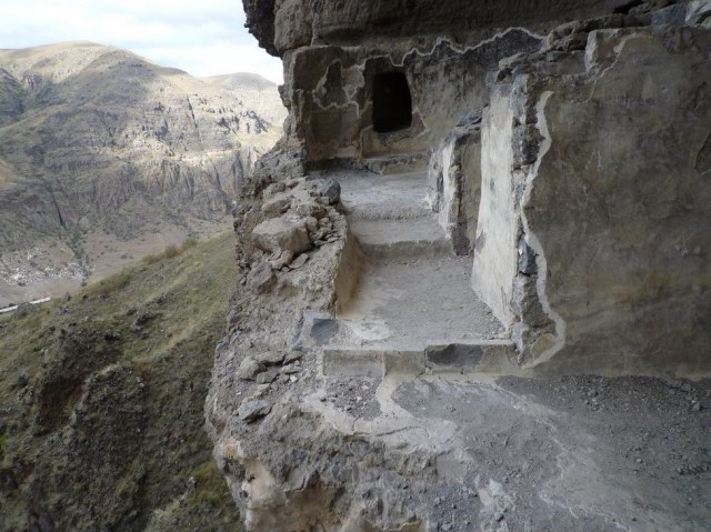 Vanis Kvabebi cave monastery.