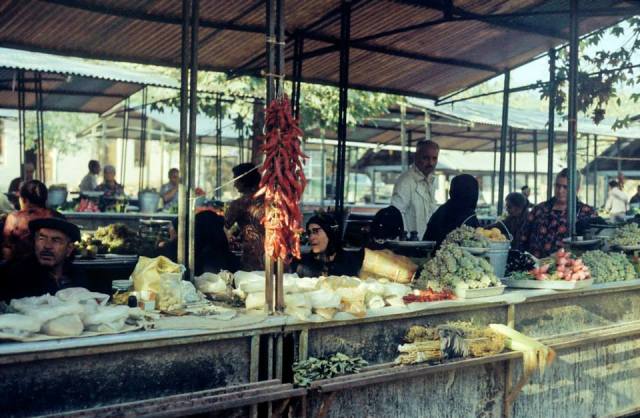 A Georgian market in the 1970’s. Photo taken in 1977 by Erhard K