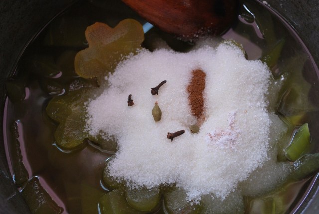 Adding spices and sugar - Copy