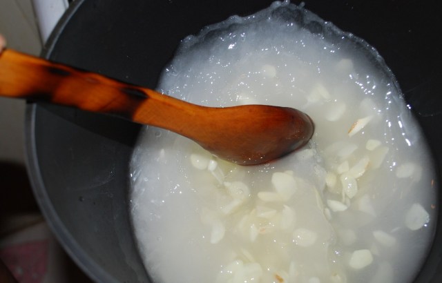 Boiling Sugar and Garlic - Copy