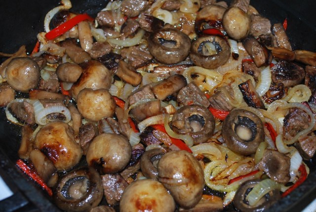 Cooking Beef with Mushrooms